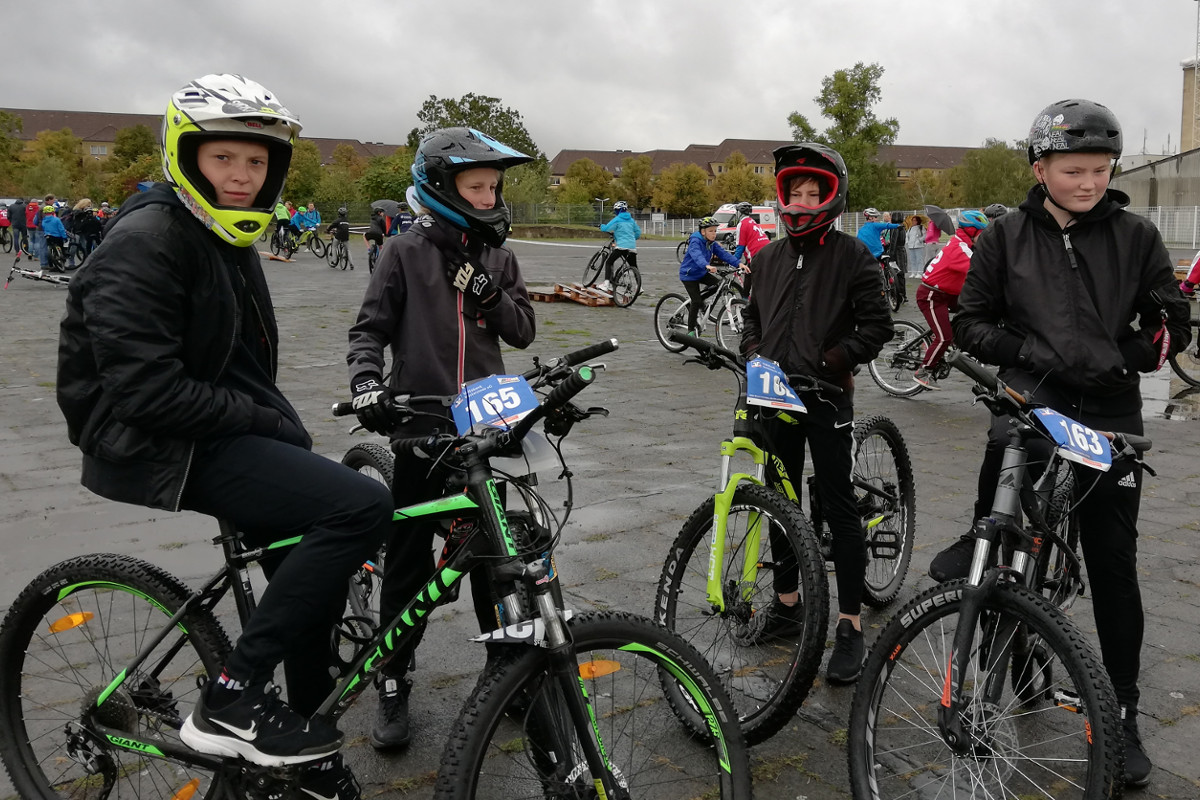 Mit den Bikes in Berlin
