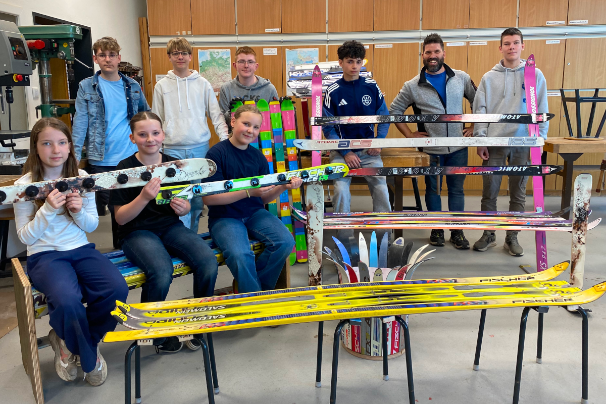 Upcycling Projekte aus Skiern