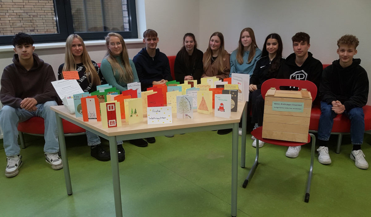 Weihnachtsaktion „Karten gegen Einsamkeit - Freude schenken - Freude teilen“